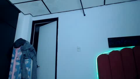 Snapshot of valerybaker1 chatting on December 7, 2:09 am B V Naughty online show from December 7, 2:09 am