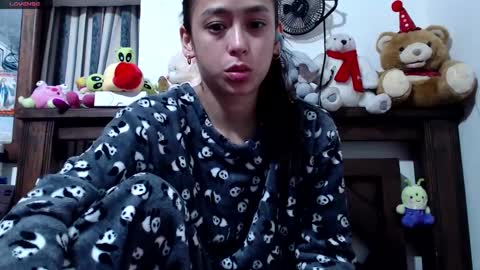 Snapshot of valerybaker1 chatting on February 18, 3:42 am B V Naughty online show from February 18, 3:42 am