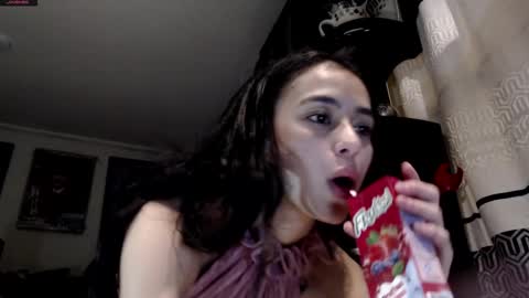 Snapshot of valerybaker1 chatting on February 19, 5:38 am B V Naughty online show from February 19, 5:38 am