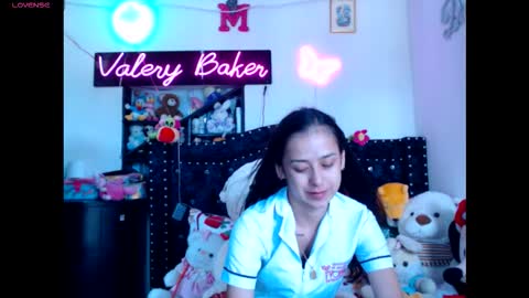 Snapshot of valerybaker1 chatting on November 26, 8:32 pm B V Naughty online show from November 26, 8:32 pm