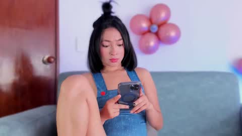 call me Maria online show from November 28, 1:25 pm