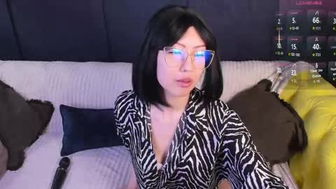 Snapshot of valerymur chatting on May 3, 2:23 pm Valery Mur3 online show from May 3, 2:23 pm