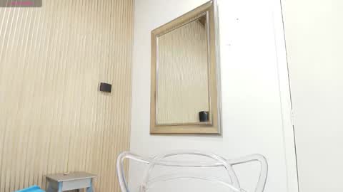 valery online show from February 22, 9:02 pm