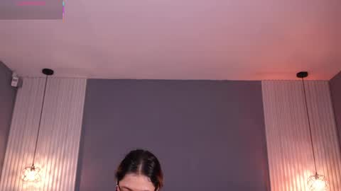 Snapshot of valerynova chatting on May 6, 11:04 am Carla online show from May 6, 11:04 am