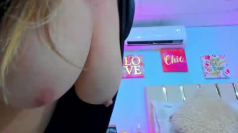 Valery online show from May 23, 1:33 am