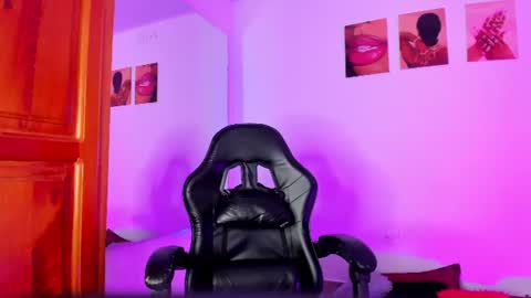 ValeryTs1 online show from June 17, 6:31 pm