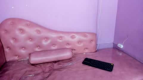 valeryysalasar online show from July 14, 2:16 am