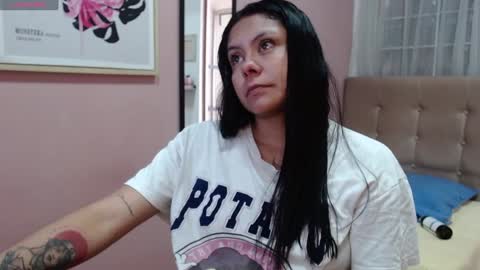 valevicious online show from January 4, 1:21 pm