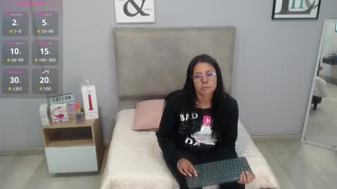 valevicious online show from November 24, 7:13 pm