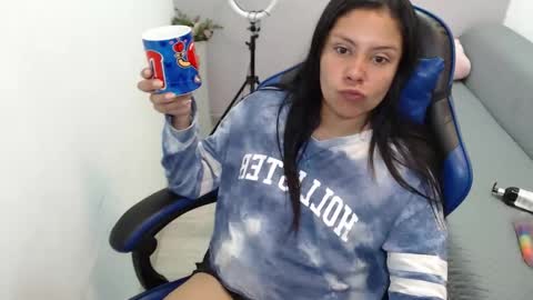 valevicious online show from November 27, 3:36 pm