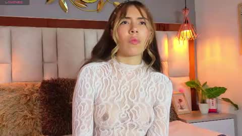 Snapshot of valeygomez chatting on July 16, 4:02 pm Valey online show from July 16, 4:02 pm