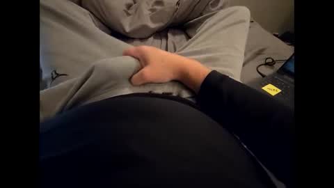 Snapshot of valhal2020 chatting on November 21, 1:48 am Valhal online show from November 21, 1:48 am