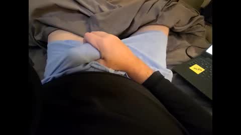 Snapshot of valhal2020 chatting on December 2, 6:47 pm Valhal online show from December 2, 6:47 pm