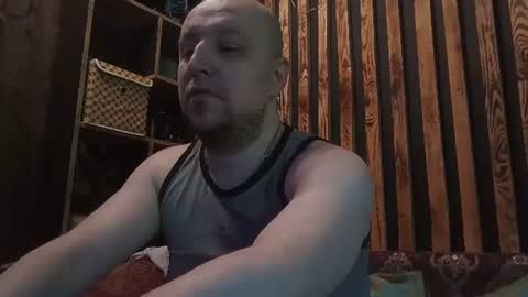 Snapshot of valiko1538 chatting on June 15, 9:00 am Richard online show from June 15, 9:00 am