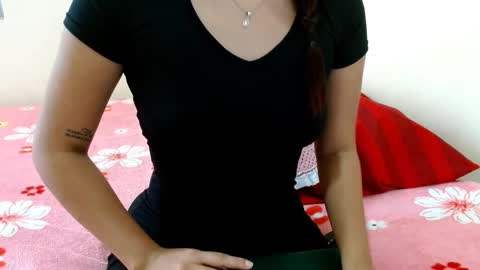 Snapshot of valkahot20 chatting on March 13, 1:18 pm VALKA online show from March 13, 1:18 pm