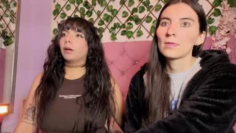 Valkiria and Dione online show from April 30, 1:17 pm