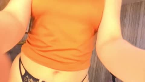 Snapshot of valkiria_ardent_s chatting on October 2, 1:18 pm Valkiria online show from October 2, 1:18 pm