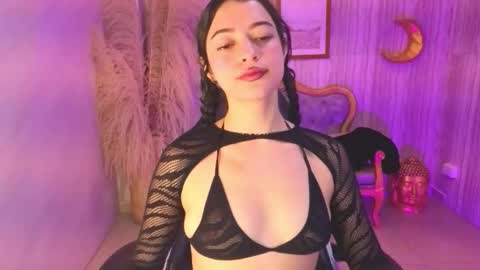 Snapshot of valkiria_ardent_s chatting on November 22, 1:32 pm Valkiria online show from November 22, 1:32 pm