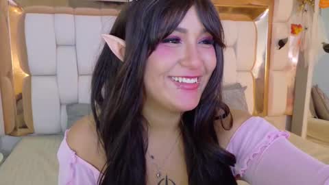 Valkiria moore  online show from October 31, 7:59 pm