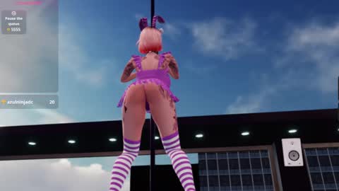 Snapshot of valkiriart chatting on January 6, 4:36 am valkiriart online show from January 6, 4:36 am