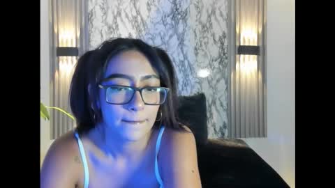 Valkyfoxxx online show from November 16, 1:22 am