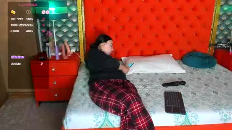 Snapshot of valleriejonnes chatting on May 22, 11:05 am Valerie Val V online show from May 22, 11:05 am