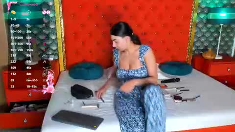 Valerie Val V online show from July 7, 8:46 pm