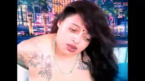 Snapshot of valleyval chatting on February 20, 1:30 pm indianvalvet priya is back online show from February 20, 1:30 pm