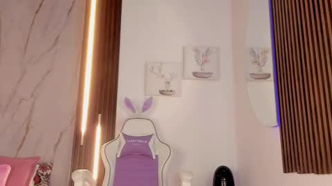 Snapshot of valloletsamar chatting on September 16, 12:06 pm Vallolet Peach  online show from September 16, 12:06 pm