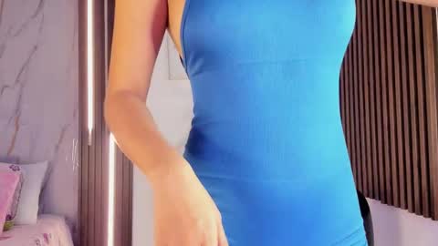 Vallolet Peach  online show from February 10, 12:09 pm