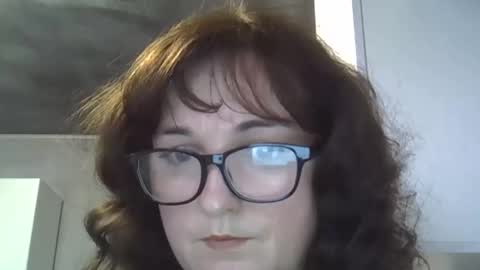 vally_bek1 online show from November 13, 7:51 am