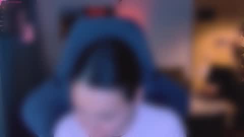 Snapshot of valorant_girl chatting on November 2, 6:54 pm Little Devil online show from November 2, 6:54 pm