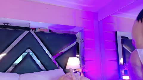 Snapshot of valrery_roussex chatting on May 28, 7:22 pm Valery online show from May 28, 7:22 pm
