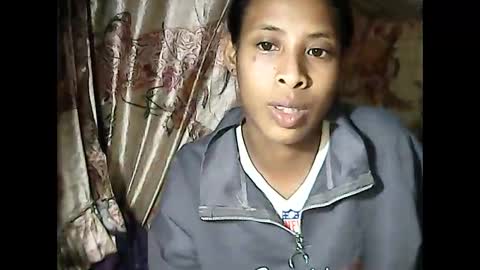 valysexyhot online show from May 14, 5:53 pm