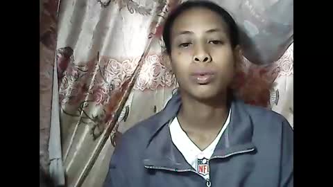 valysexyhot online show from May 15, 7:04 am