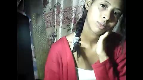 valysexyhot online show from May 19, 4:52 am