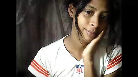 valysexyhot online show from May 19, 6:58 pm