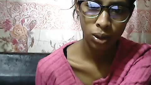 valysexyhot online show from June 28, 6:08 am