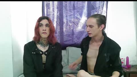 Snapshot of vamp_noah chatting on December 25, 7:24 pm Vamp Noah and Dan online show from December 25, 7:24 pm