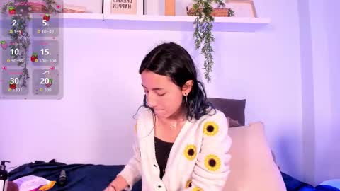 vamp  online show from February 5, 9:19 pm