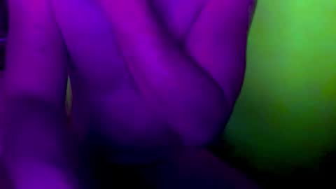 vampirecx69 online show from June 6, 11:20 pm
