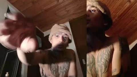 Snapshot of vampiredavyd chatting on February 28, 5:26 am david guzman i model independenthelp me with a thumbs up online show from February 28, 5:26 am