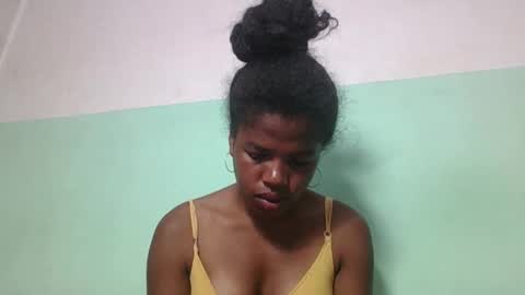 vanafiry online show from February 2, 4:32 pm