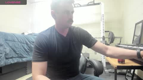 Snapshot of vandal2021 chatting on February 21, 11:21 pm Vandal2021 online show from February 21, 11:21 pm