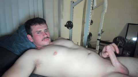 Snapshot of vandal2021 chatting on March 8, 7:05 am Vandal2021 online show from March 8, 7:05 am