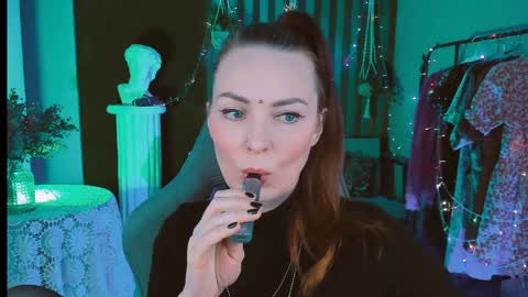 Vanda online show from December 29, 8:11 am