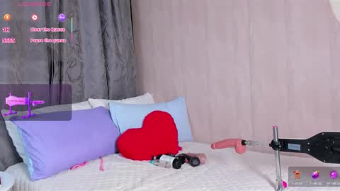 Snapshot of vane_lips chatting on November 9, 3:16 am V A N E online show from November 9, 3:16 am