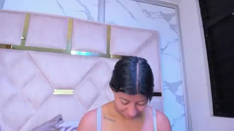 Vane online show from April 25, 1:41 pm