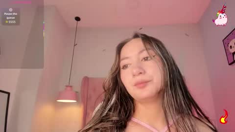 vanelope_evans_ online show from March 13, 12:01 pm