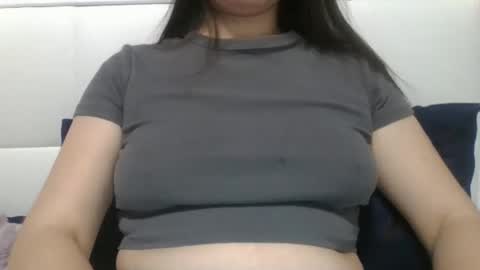 VanesaJewel online show from November 5, 9:48 pm